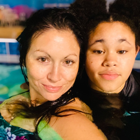 Meet your Posher, Madelyn - Picture 14 of 16